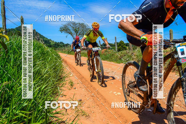 Buy your photos of the eventOURO BIKER on Fotop