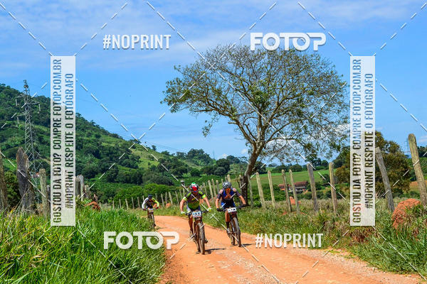 Buy your photos of the eventOURO BIKER on Fotop