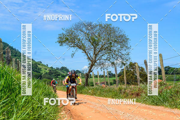 Buy your photos of the eventOURO BIKER on Fotop