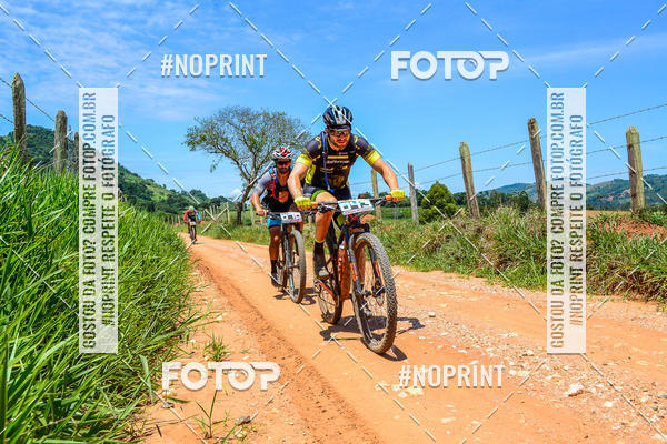 Buy your photos of the eventOURO BIKER on Fotop