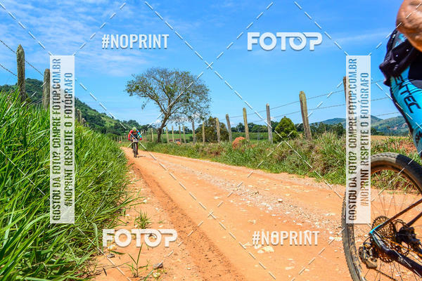 Buy your photos of the eventOURO BIKER on Fotop