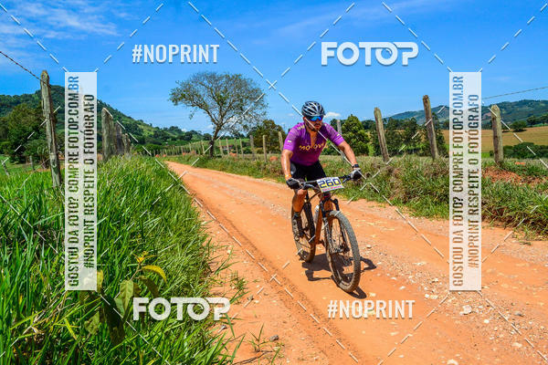 Buy your photos of the eventOURO BIKER on Fotop
