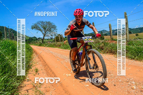 Buy your photos of the eventOURO BIKER on Fotop