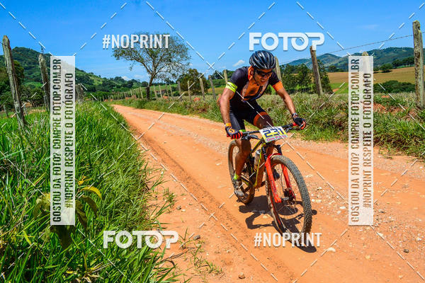 Buy your photos of the eventOURO BIKER on Fotop