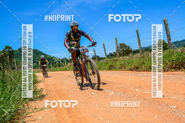 Buy your photos of the eventOURO BIKER on Fotop
