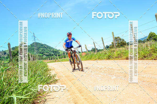 Buy your photos of the eventOURO BIKER on Fotop