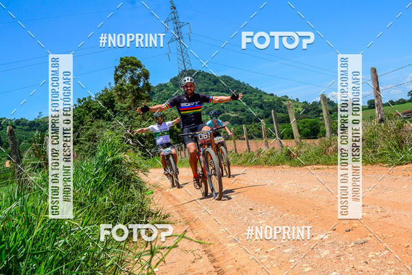 Buy your photos of the eventOURO BIKER on Fotop
