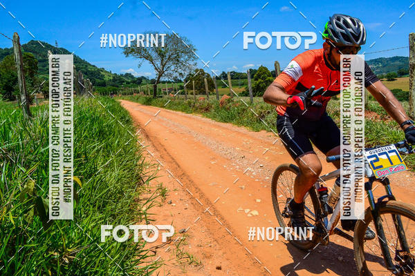 Buy your photos of the eventOURO BIKER on Fotop