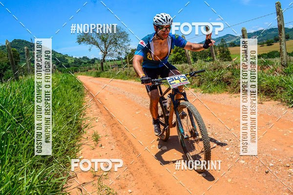 Buy your photos of the eventOURO BIKER on Fotop