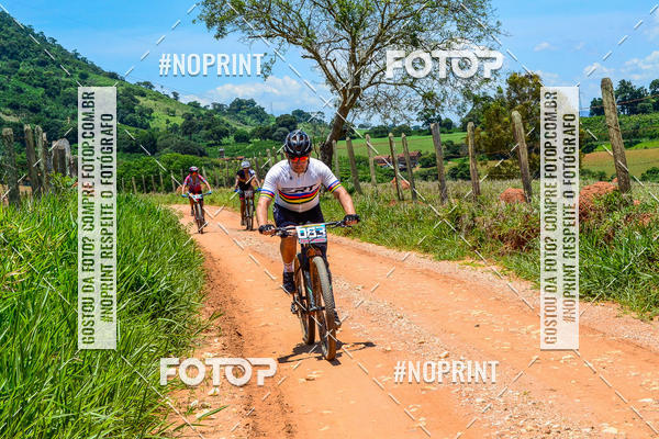 Buy your photos of the eventOURO BIKER on Fotop