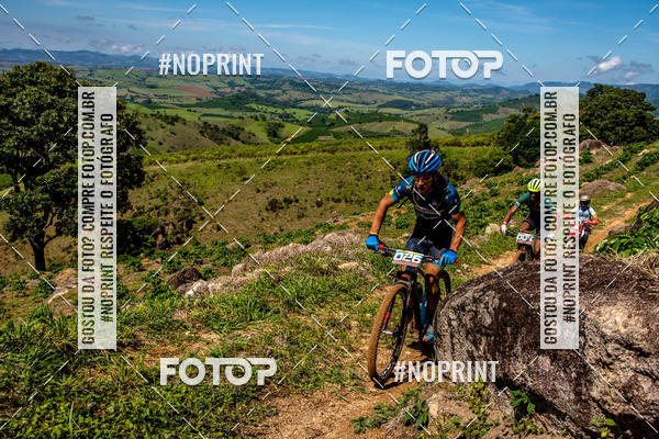 Buy your photos of the eventOURO BIKER on Fotop