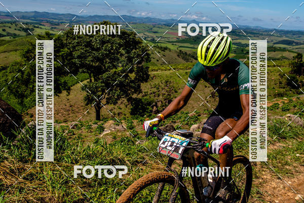 Buy your photos of the eventOURO BIKER on Fotop