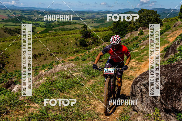 Buy your photos of the eventOURO BIKER on Fotop