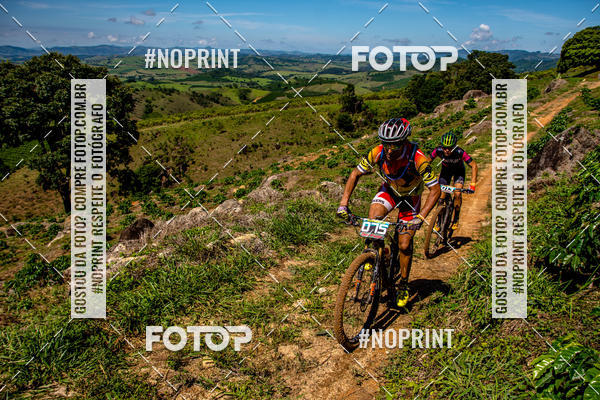 Buy your photos of the eventOURO BIKER on Fotop