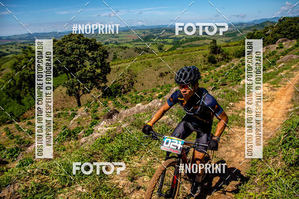 Buy your photos of the eventOURO BIKER on Fotop