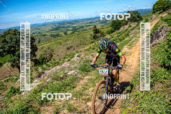 Buy your photos of the eventOURO BIKER on Fotop