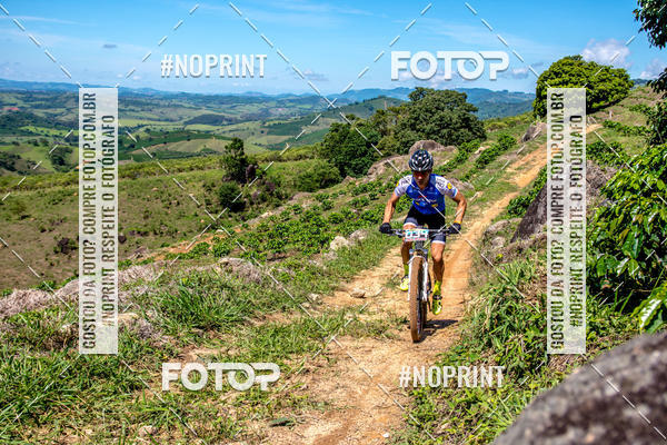 Buy your photos of the eventOURO BIKER on Fotop