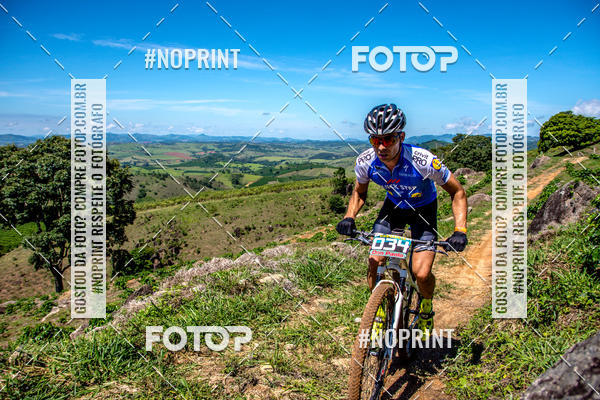 Buy your photos of the eventOURO BIKER on Fotop