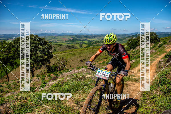 Buy your photos of the eventOURO BIKER on Fotop