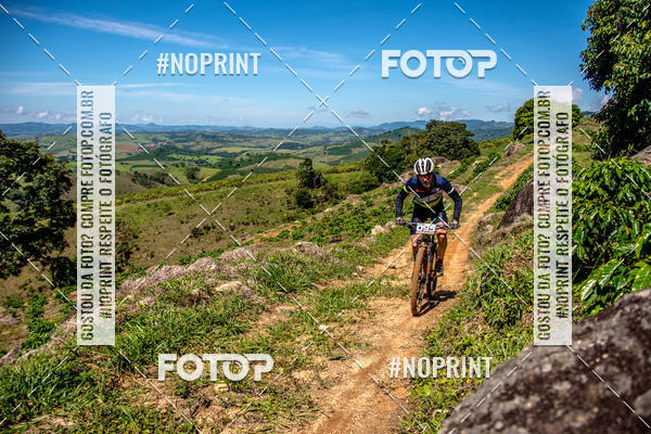Buy your photos of the eventOURO BIKER on Fotop