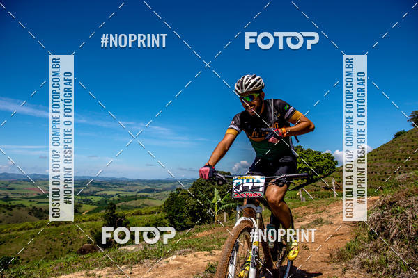 Buy your photos of the eventOURO BIKER on Fotop