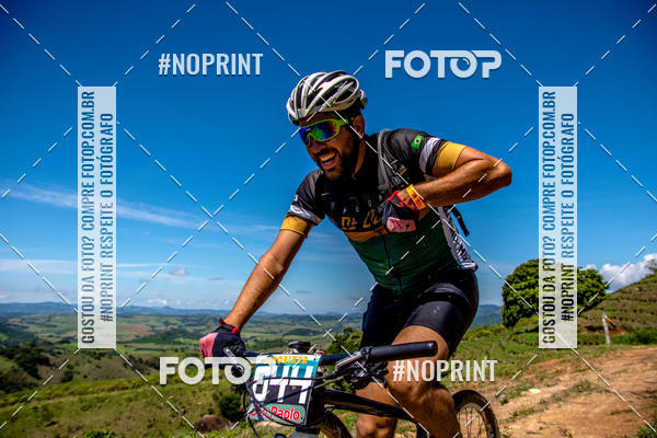 Buy your photos of the eventOURO BIKER on Fotop