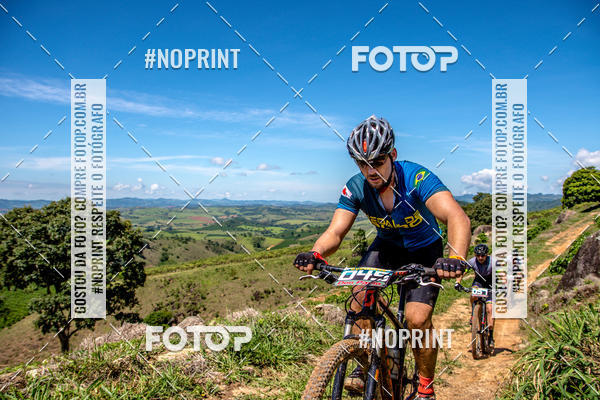 Buy your photos of the eventOURO BIKER on Fotop