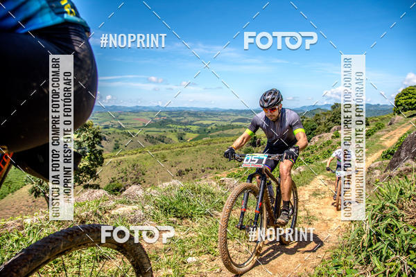 Buy your photos of the eventOURO BIKER on Fotop