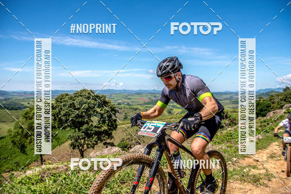 Buy your photos of the eventOURO BIKER on Fotop
