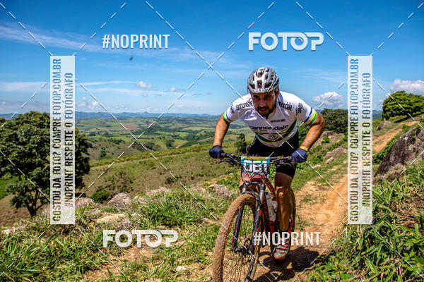 Buy your photos of the eventOURO BIKER on Fotop