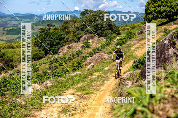 Buy your photos of the eventOURO BIKER on Fotop