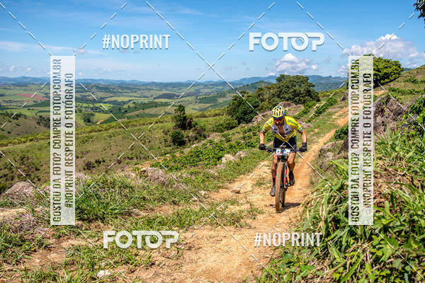 Buy your photos of the eventOURO BIKER on Fotop