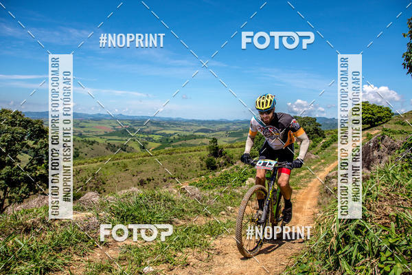 Buy your photos of the eventOURO BIKER on Fotop