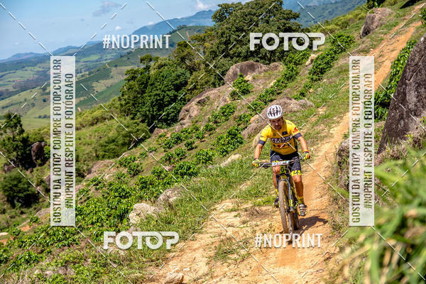 Buy your photos of the eventOURO BIKER on Fotop