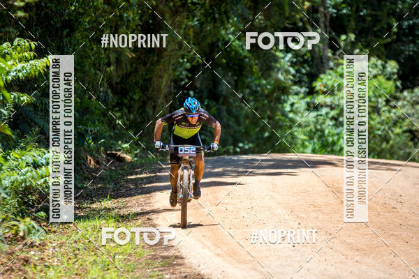 Buy your photos of the eventOURO BIKER on Fotop