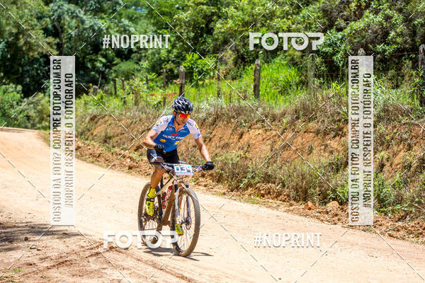 Buy your photos of the eventOURO BIKER on Fotop
