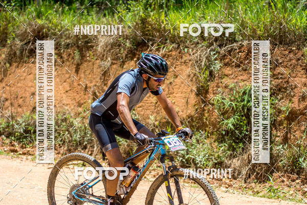 Buy your photos of the eventOURO BIKER on Fotop