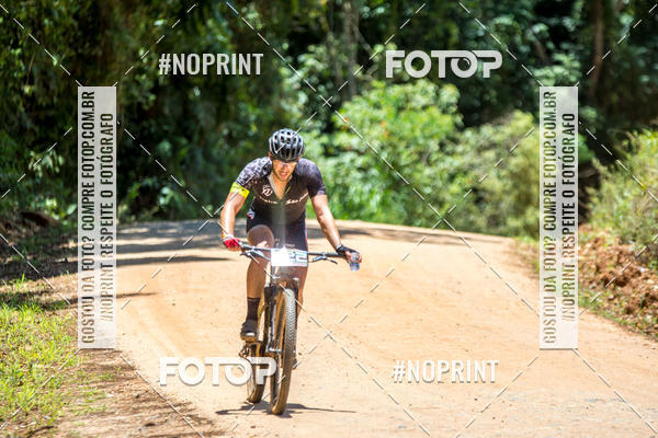 Buy your photos of the eventOURO BIKER on Fotop