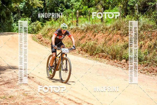 Buy your photos of the eventOURO BIKER on Fotop