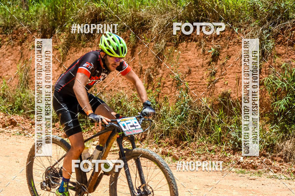 Buy your photos of the eventOURO BIKER on Fotop