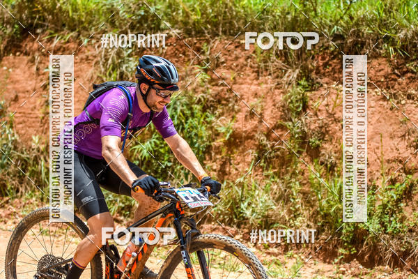 Buy your photos of the eventOURO BIKER on Fotop