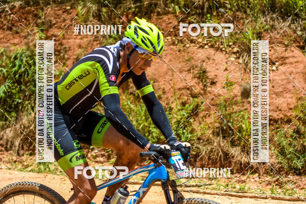 Buy your photos of the eventOURO BIKER on Fotop