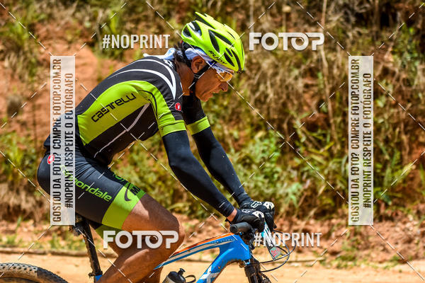 Buy your photos of the eventOURO BIKER on Fotop