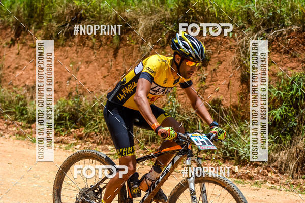 Buy your photos of the eventOURO BIKER on Fotop