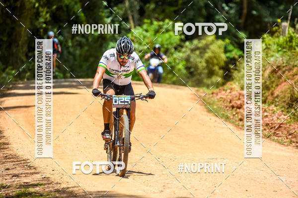 Buy your photos of the eventOURO BIKER on Fotop