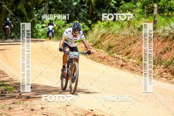 Buy your photos of the eventOURO BIKER on Fotop