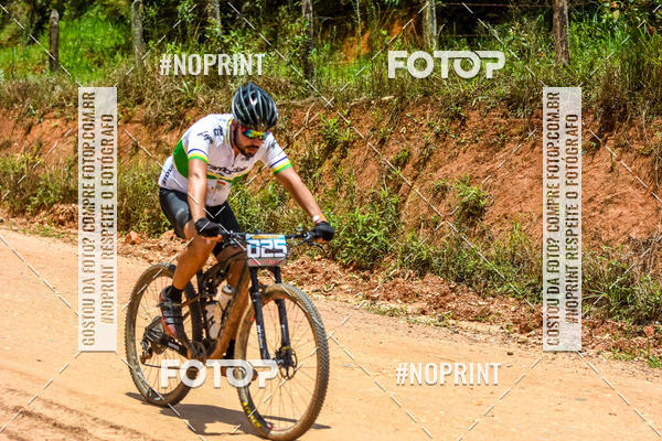 Buy your photos of the eventOURO BIKER on Fotop