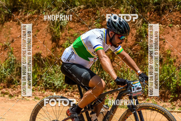 Buy your photos of the eventOURO BIKER on Fotop