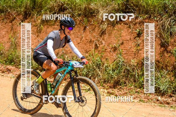 Buy your photos of the eventOURO BIKER on Fotop