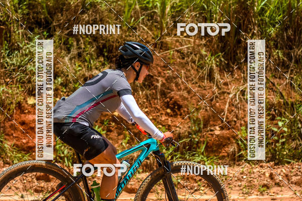Buy your photos of the eventOURO BIKER on Fotop